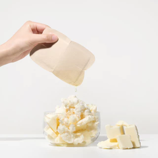 Baren Shea Butter Sleeping Heel Patch บาเรน เชีย บัตเตอร์ สลีปปิ้ง ฮีล แพทช์