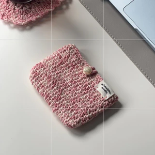 (Pre-order)Digital camera pouch | crochet | handmade 📷🧶กระเป๋าถักใส่กล้องดิจิตอลและใส่บัตร (ขนาด8x11cm.)