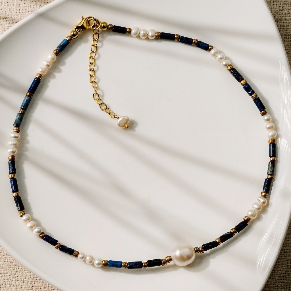 Ar-Kang Collection AHN0146 สร้อยคอแฮนด์เมค ตัวเรือนทองเหลืองชุบทอง มุกแท้ หินแท้ Lapis Lazuli
