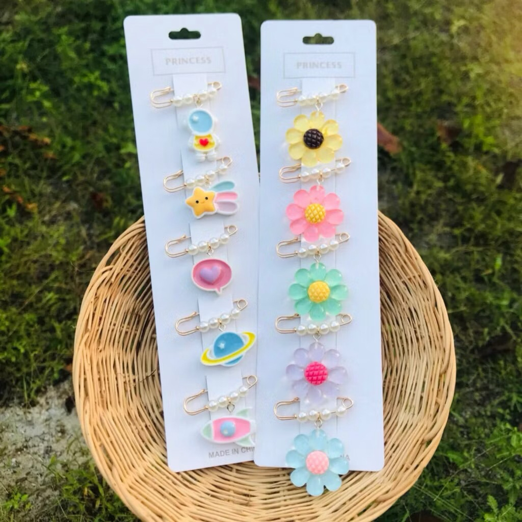 🐿️Nov1 เข็มกลัดสีคนท้อง 5 ชิ้น ขนาด 3.5 ซม. ติดแน่น ไม่เป็นรู brooch ติดเสื้อผ้า กระเป๋า ฮิญาบ ปรับเอวกางเกง