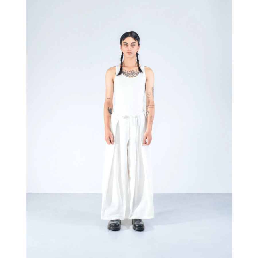 (พร้อมส่ง) LINEN BOX PLEATED PANTS - 67 Percent
