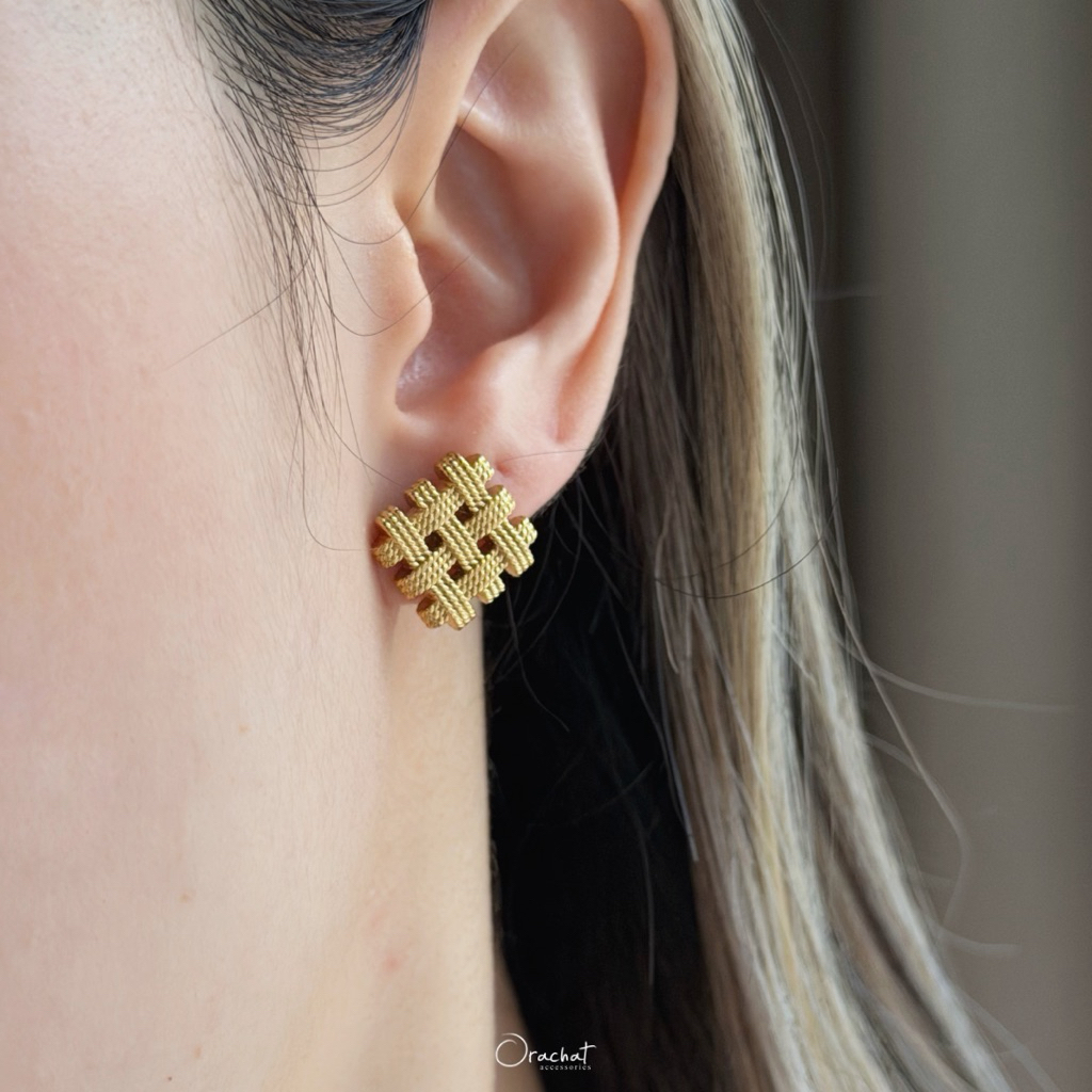 Orachat | Blake 14k earrings. (ต่างหูตัวเรือนสแตนเลส)