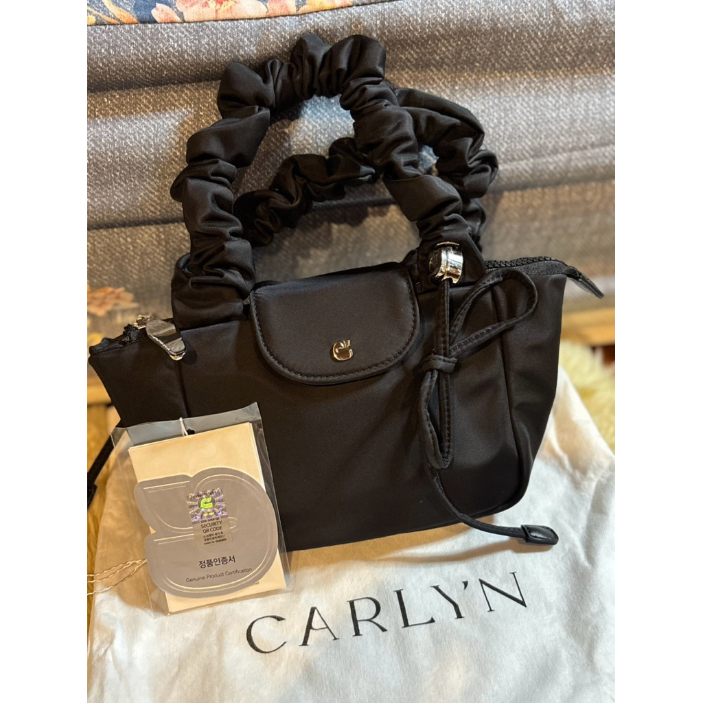 กระเป๋า Carlyn ของแท้