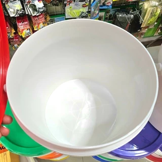 ถังใหม่ผสมเหยื่อบาซูก้า ขนาด 15 ลิตร