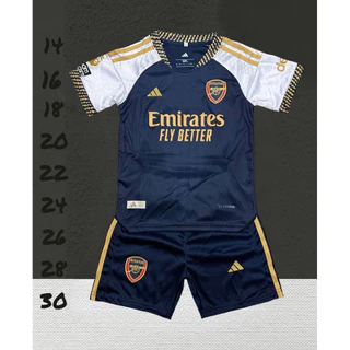 ชุดบอลเด็กชุดกีฬาเด็ก 1-13ปี ผ้านิ่มใส่สบาย{เสื้อพร้อมกางเกงมีพร้อมส่ง}