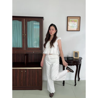 urban apparels | mille lace blouse เสื้อเบลาส์ผูกคอดีเทลลูกไม้ มีซับใน ไม่บาง