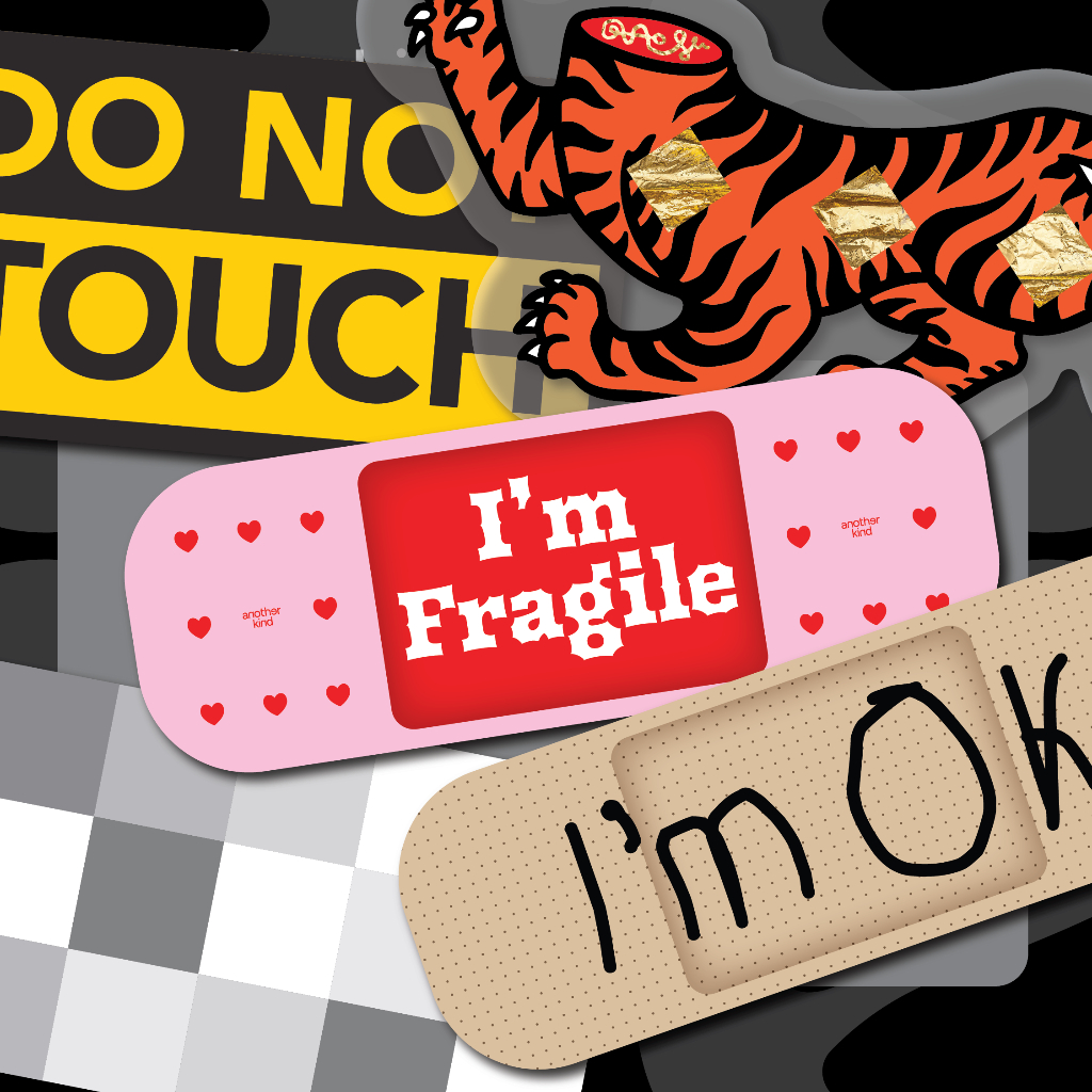 Acrylic Pin - เข็มกลัดอคริลิคเวรี่ไทย / คามาร์ x แอททิทูด