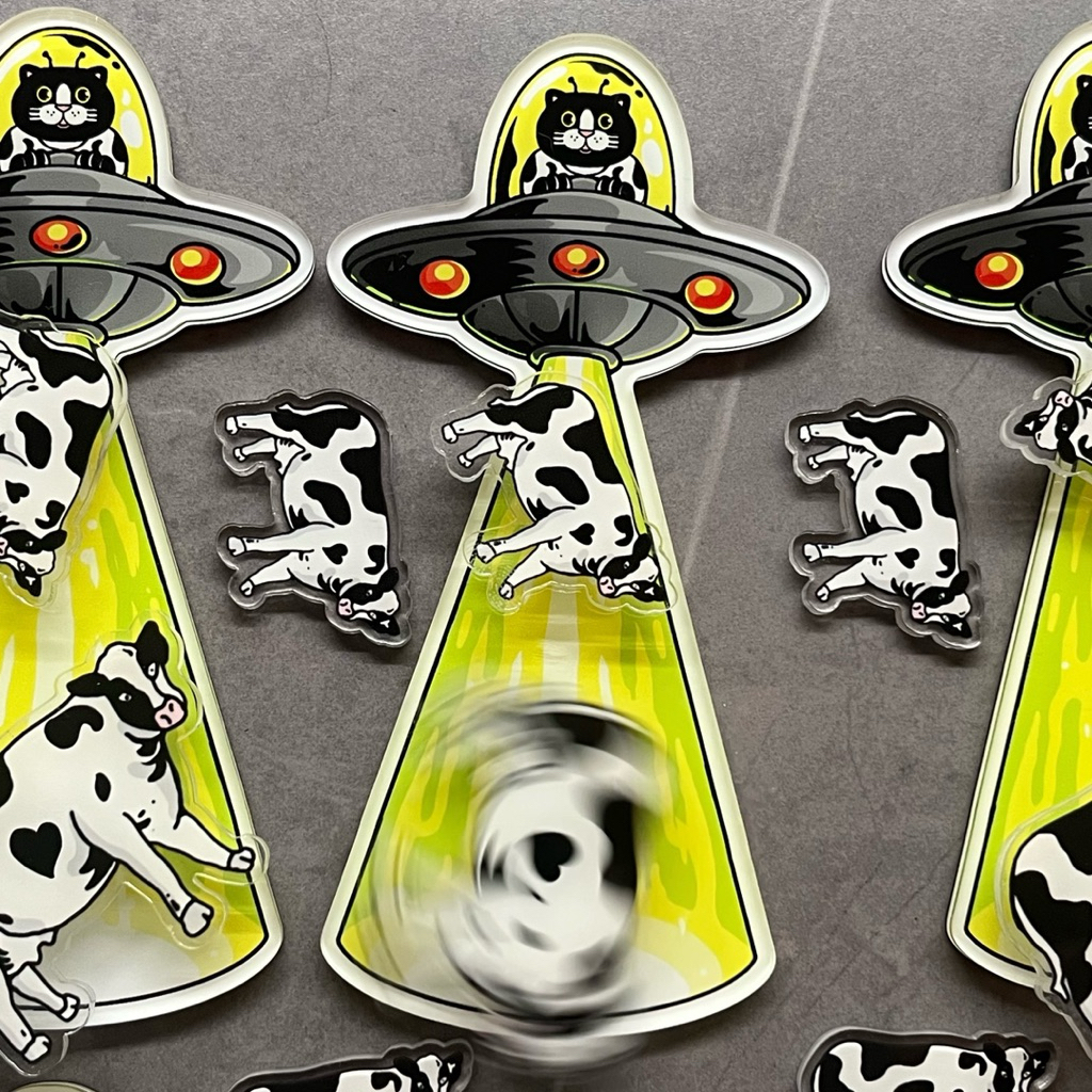 Magnet Cow Abductionหมุนได้