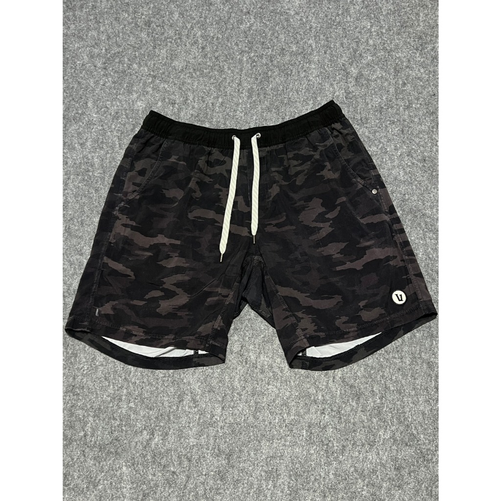 กางเกงวิ่งขาสั้น Vuori Kore Short Camo 2-in-1 แท้ 100% (มีซับในตัว / เอว 30" ไซส์ L)