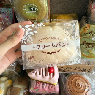 สกุชชี่ ibloom LBLD เนื้อสโล ของแท้มือ1 สอบถามเพิ่มเติมได้ค่า
