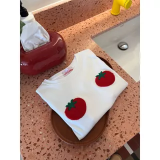 TOMATO BABYTEE - เสื้อครอปงานปักปุยๆ (ส่งด่วน)