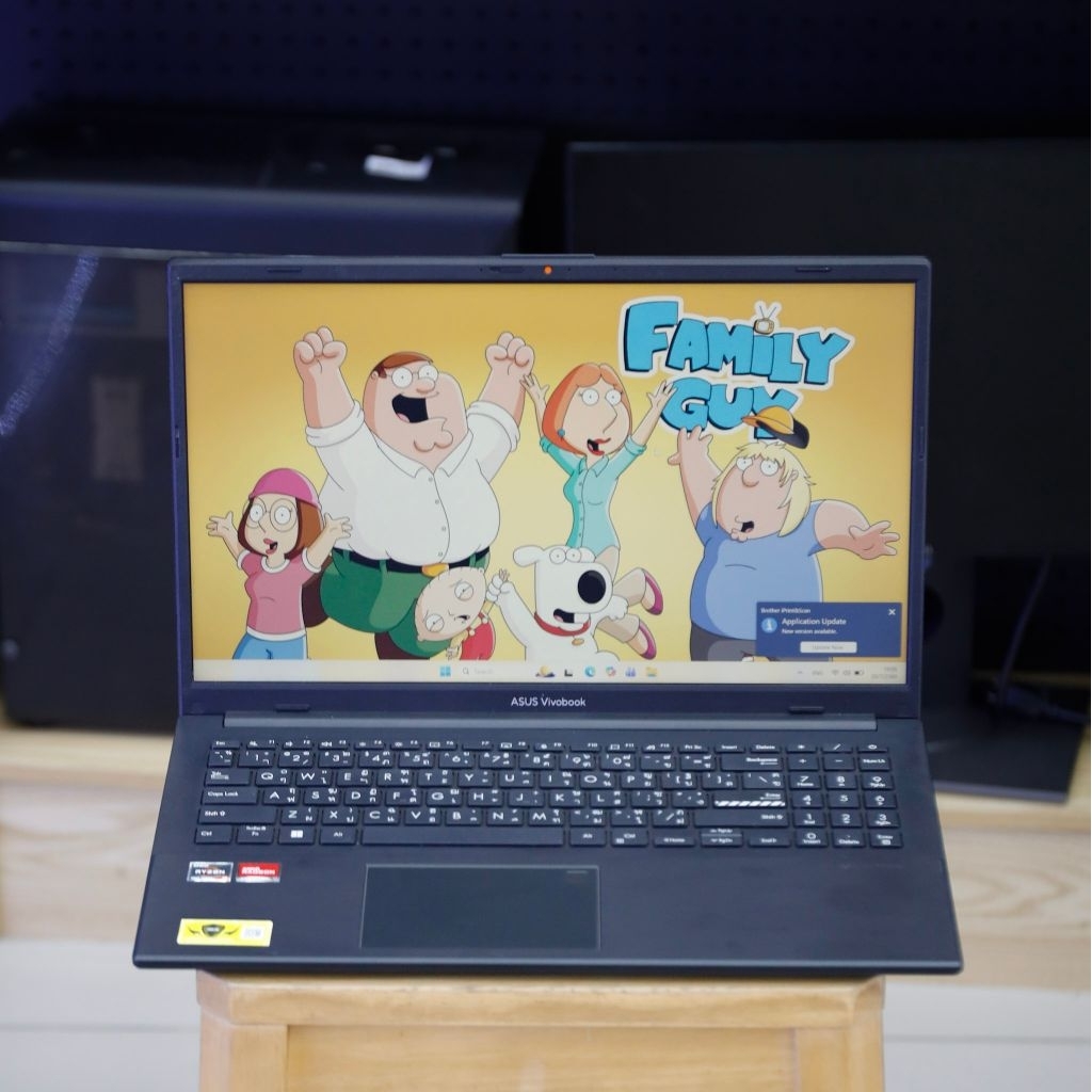 ASUS VIVOBook Go Ryzen 3 / Ram 8 / SSD 256GB