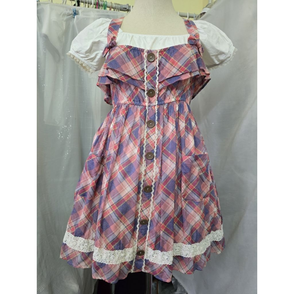 [มือ2] เดรส/เอี๊ยมกระโปรง Liz Lisa (ได้เสื้อในภาพ)