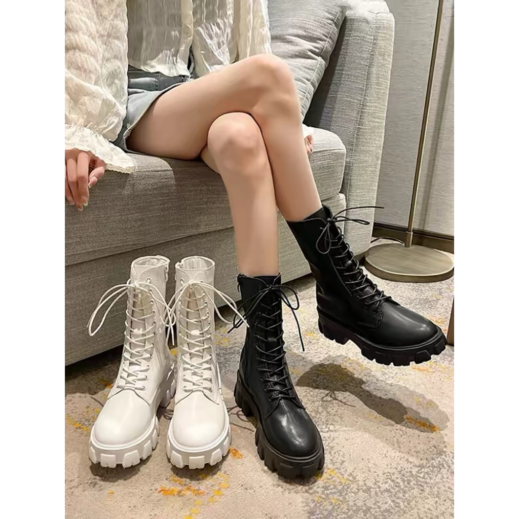 𝐏𝐫𝐞-𝐨𝐫𝐝𝐞𝐫 (พร้อมส่ง ดำ 37=1,40=1)รองเท้าบูทข้อยาว ส้นสูง 5.5 cm มีซิปข้าง (3969)