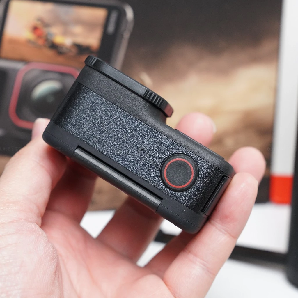 Insta360 Ace Pro 2 Creator Bundle + Explorer Grip Kit ประกันศูนย์ thumbnail 7