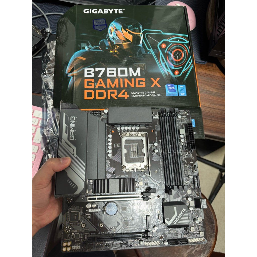 (ขายคู่) มือ2 B760 Gaming X DDR4 + RAM DDR4 32GB/3200 (มือ1)
