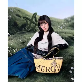 🔥พร้อมส่ง🔥 : กระเป๋า Merge A Day Bag Limited Edition 👜✨ ฉลองครบรอบ 6 ปี/Merge A Day Bag Large(L) Nylon Edition 2สีใหม่