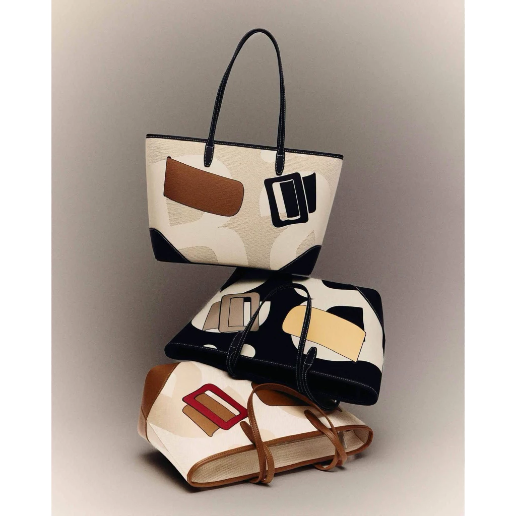 Mimi tote Signature ,Snow , Heritage,Blackout