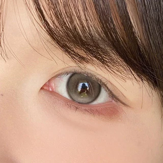 Glitzlens คอนแทคเลนส์รายเดือน (1 Month) วัสดุ Hydrogel Ultraslim รุ่น มี Bubble 2 สี