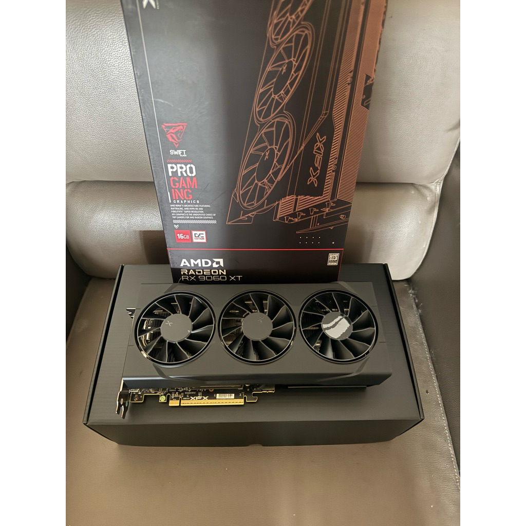 AMD RX 9060XT/16GB XFX SWIFT TRIPLE FAN ประกันadvice 07 สิงหาคม 2571