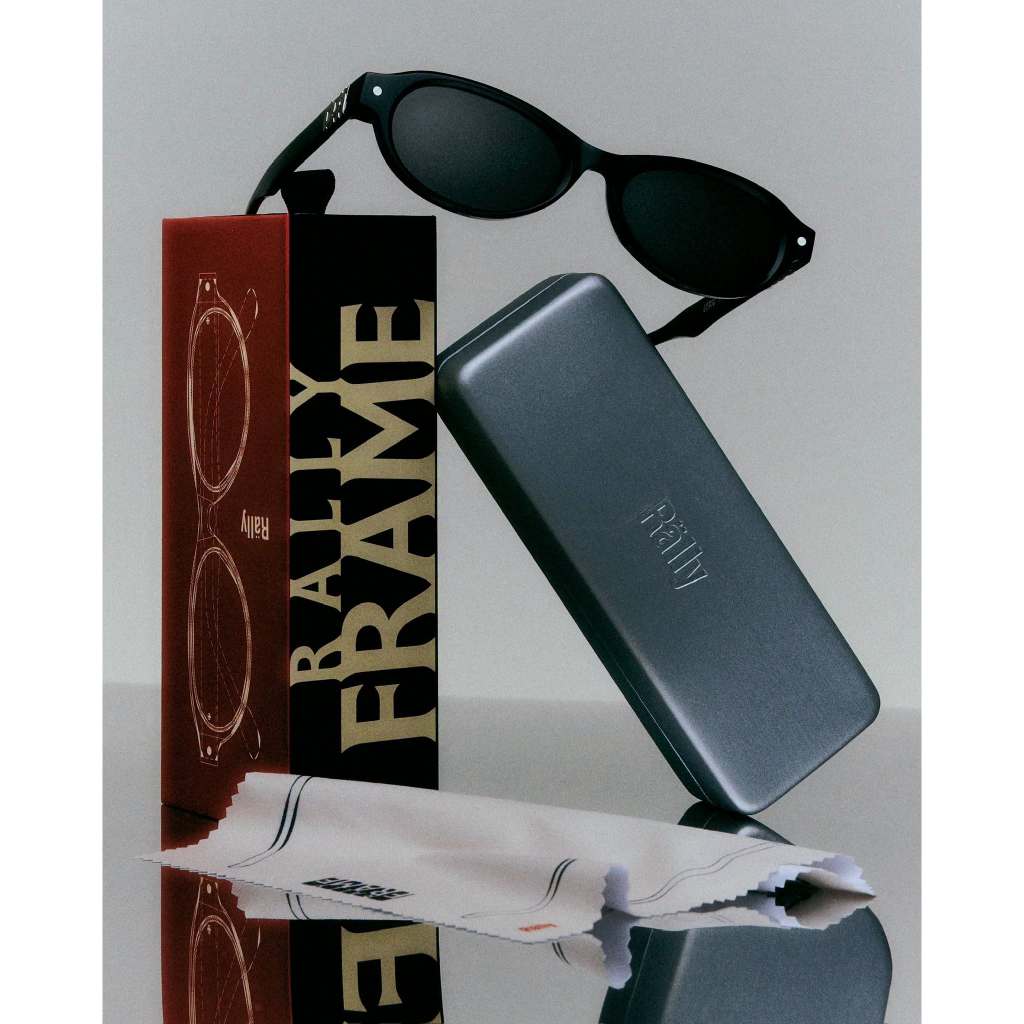 [แท้ %พร้อมจัดส่ง] Rally Frame Signet - แว่นตากันแดดรุ่น Signet (สีดำ)