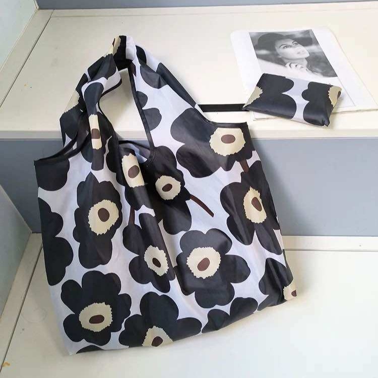 ถุงผ้าพับได้ ลายดอกสุดฮิต - กระเป๋าลดโลกร้อน Shopping Bag