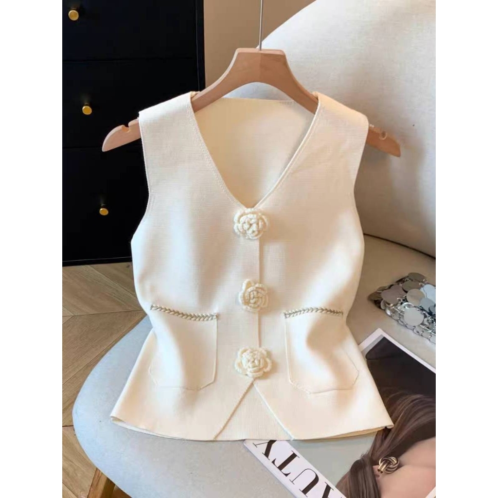 (เเถมฟรีสร้อยคอ ) เสื้อไหมพรมเเขนกุดงานผ้านิ่มมากใส่สบายเเ