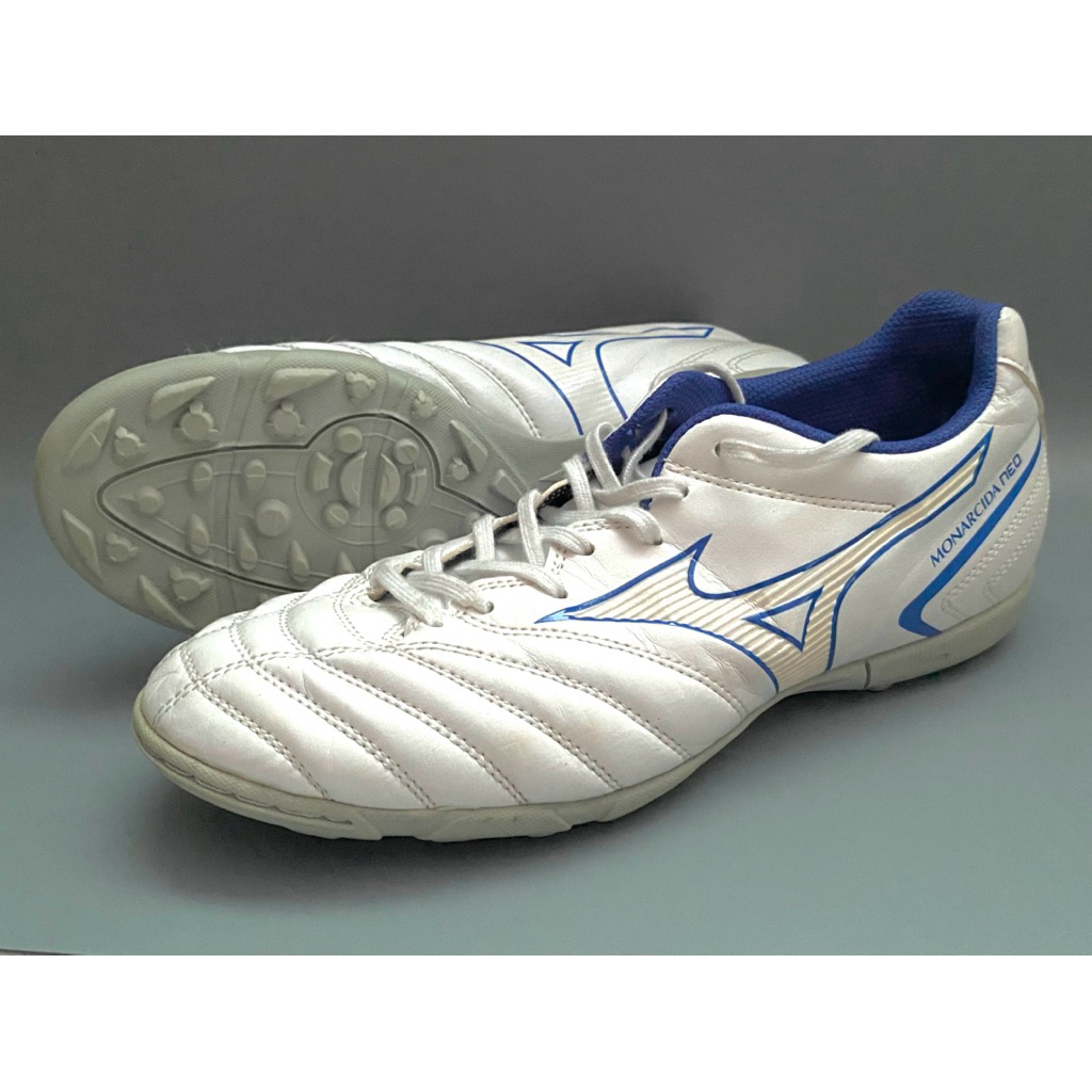 รองเท้าฟุตบอลร้อยปุ่ม มือสอง Mizuno Monarcida Neo 40.5/26cm