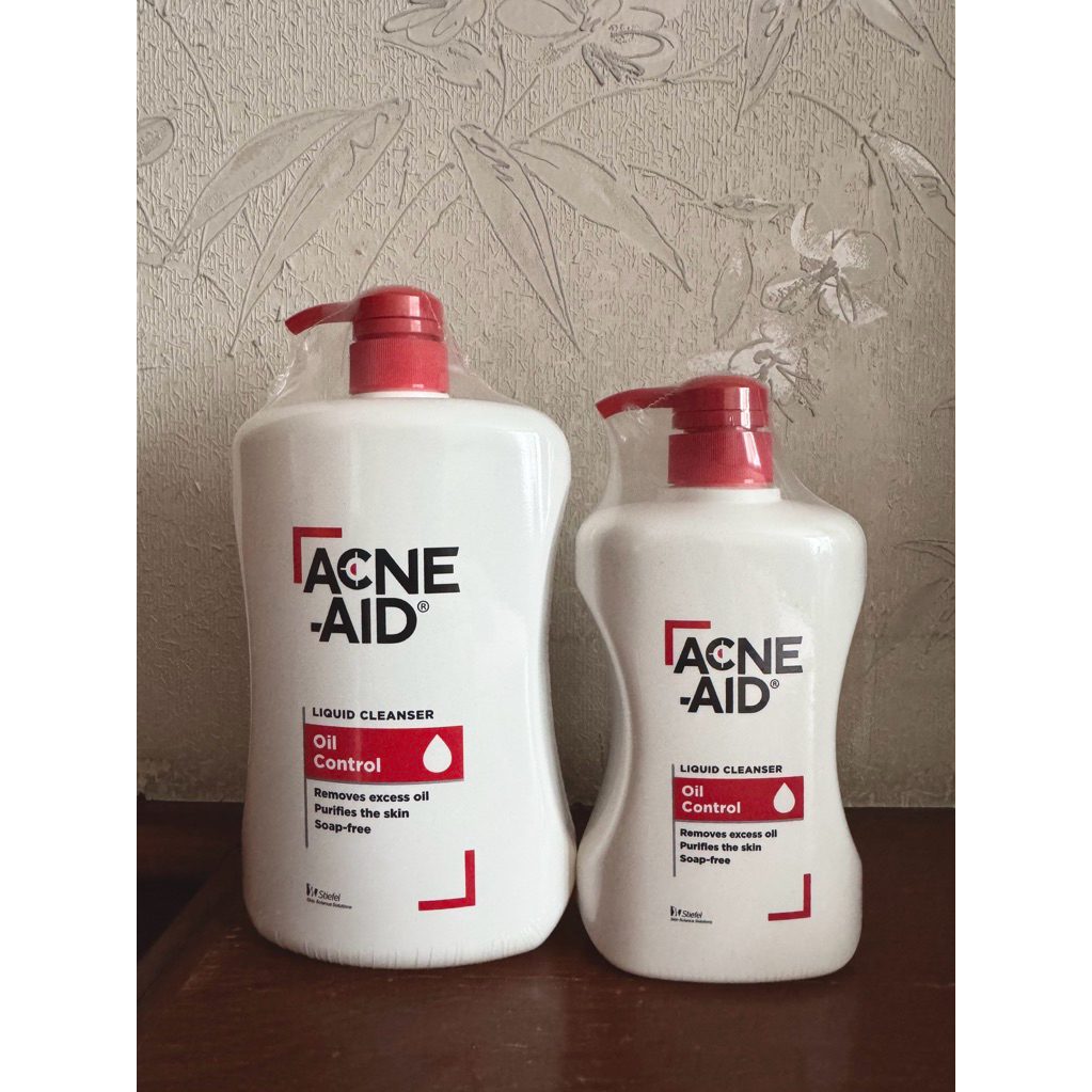 *ใช้โค้ดส่งฟรีได้* Acne Aid Cleanser สีแดง 500/900ml