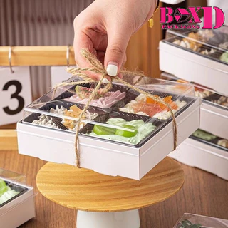กล่องกระดาษแข็งขึ้นรูป สีขาว 4ช่องพลาสติกฐานสีดำฝาใส มี3ขนาด 18-14-12 ซม. แพค10ชุด AA27