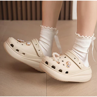 Classic Crush Clog รองเท้าใส่สบายทั้งชายหญิง มีสีขาวครีม ดีไซน์โมเดิร์น ใส่ประจำวันได้เลย พร้อมส่ง