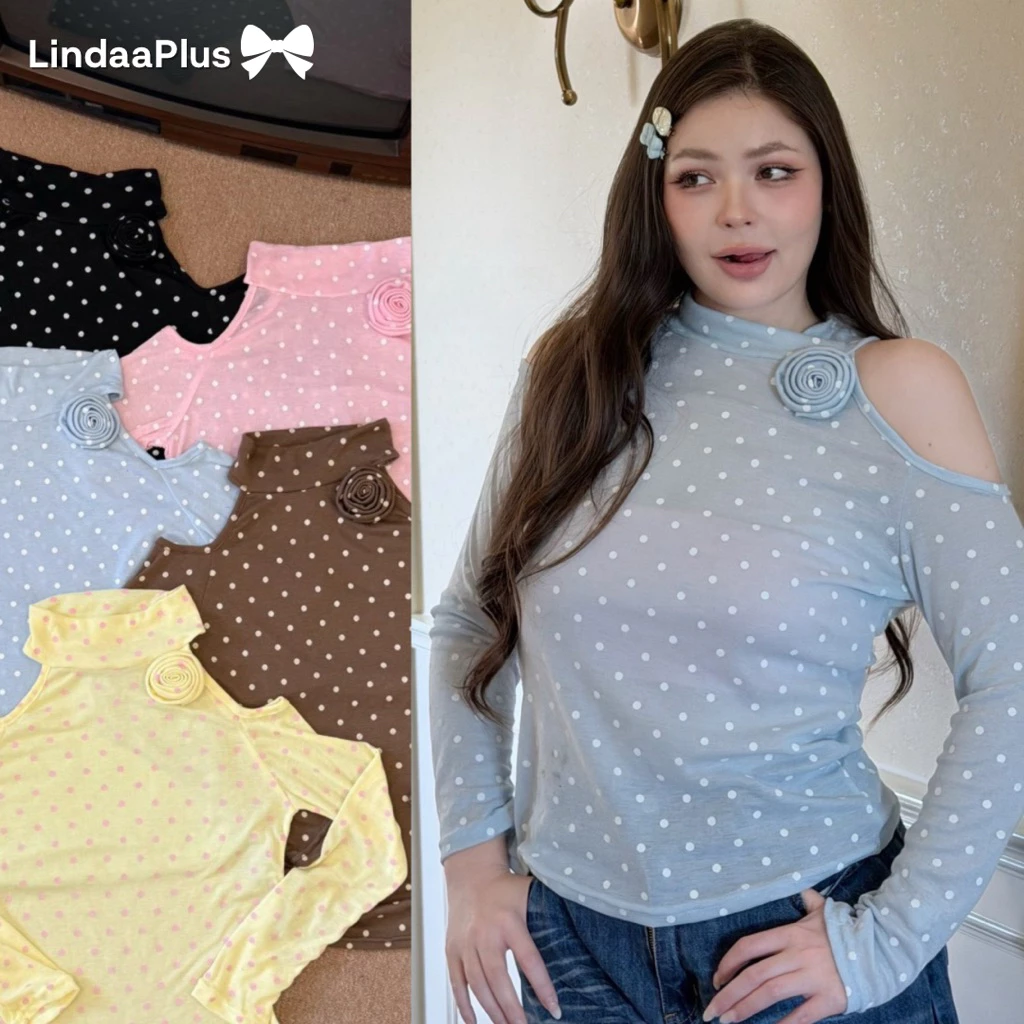 LindaaPlus-- เสื้อแขนยาวเว้าไหล่ “𝐌𝐨𝐧𝐢𝐤𝐚” ˚.🎀༘⋆ ดีเทลดอกไม้ที่คอ ผ้าสลาฟพิมพ์ลายจุด สวยหวาน เซ็กซี่ ขี้เล่น น่ารัก