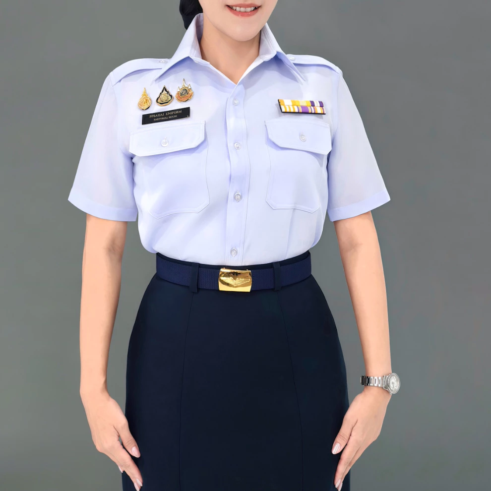 ชุดราชการ เสื้อและกระโปรงสีกรม ทอ. พนักงานข้าราชการหญิง เสื้อขาวโอโม่อมฟ้า แขนสั้น อินธนูไหล่