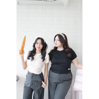 เสื้อยืดแขนสั้น รุ่น Lucy top ผ้าสลาฟพรีเมี่ยม
