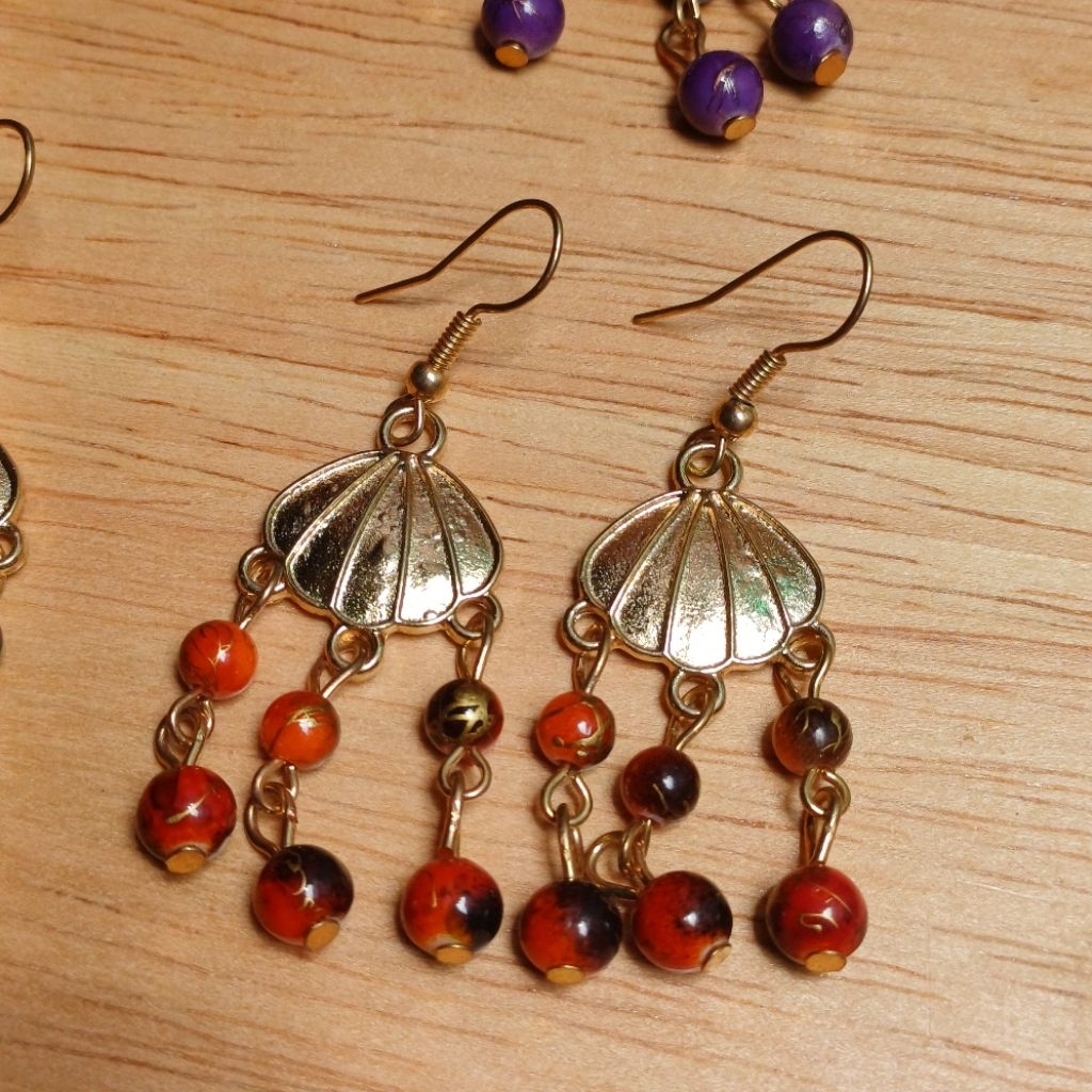 ต่างหูโบฮีเมียนสีดำกาบหอย Bohemian style earrings