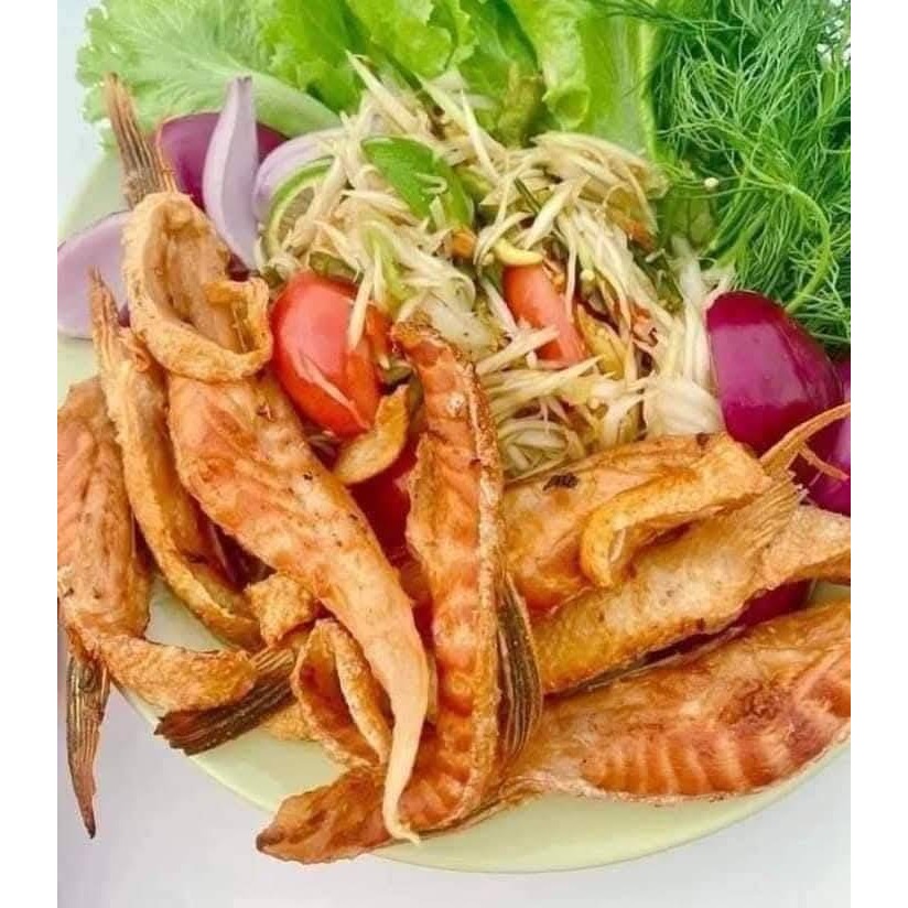 ท้องแซลมอลส้ม อร่อย กรอบๆเปรี้ยวพร้อมทาน