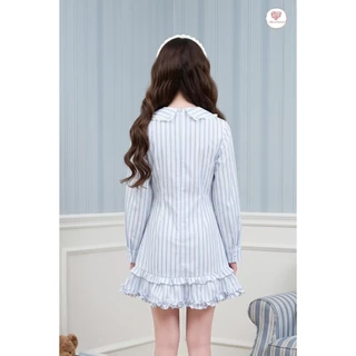 (มีถึง3XL) Maria Diamond สีฟ้า Sammy Blue Dress เดรสผ้าคอตตอนลายริ้วงานปัก คอบัว กระเป๋าหน้า แขนยาว ซิปหลัง มีซับใน