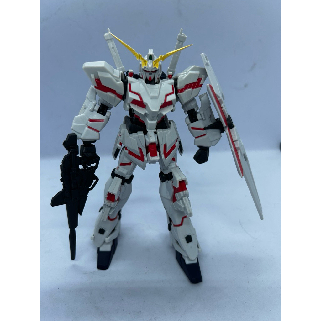 Gundam Universe RX-0 Unicorn Gundam (Destroy Mode)