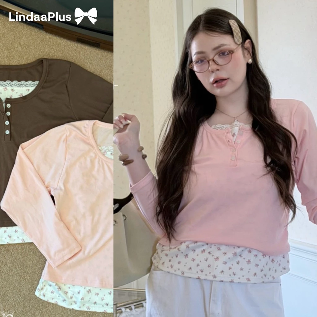 LindaaPlus-- เสื้อแขนยาว“𝑵𝒂𝒎𝒊”แต่งเลเยอร์ดอกไม้🌸รุ่นนี้เย็บติดกันนะคะ ผ้าร่องยืดลายดอกไม้ แต่งลูกไม้ กระดุมใช้งานได้จริง