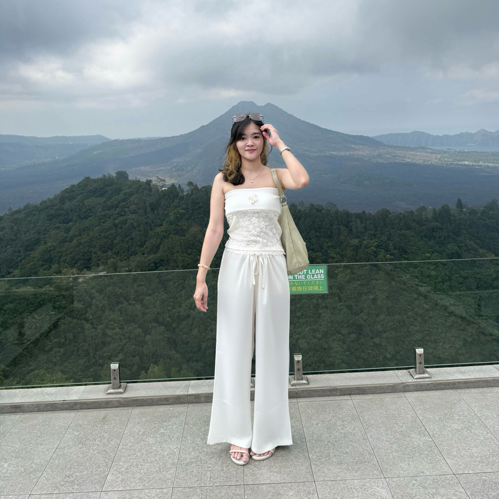Sandtime.bkk | Fleur pants กางเกงซาติน เนื้อดี ผ้าหนา งานปักสวยพรีเมียม รูปที่ 3
