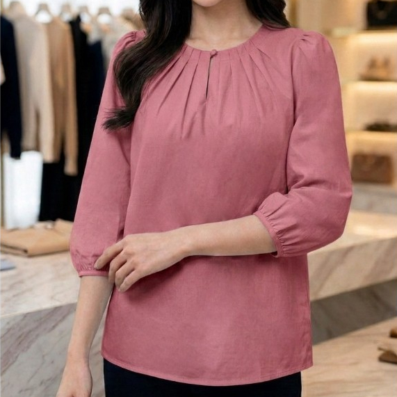 เสื้อคอกลมจีบกระดุมหน้า ผ้าใส่สบาย เนื้อผ้าเกรดดี นุ่ม ส่งตรงจากไทย