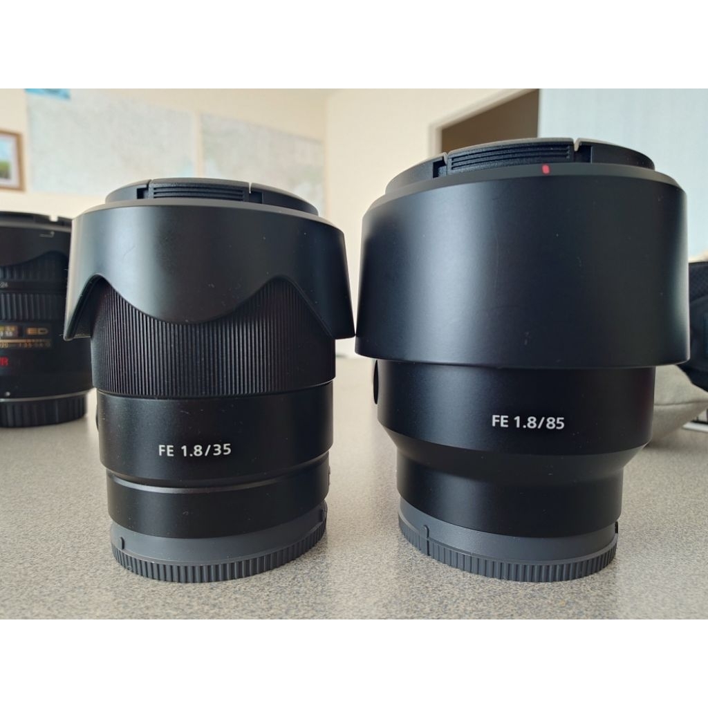 Sony FE 35mm F1.8 Sony FE 85mm F/1.8