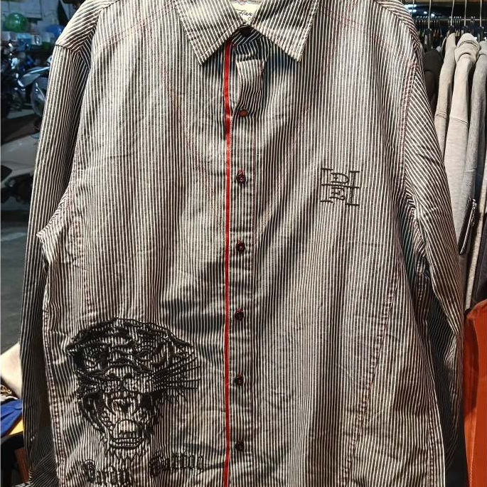 #EdHardy by Christian Audigier เสื้อเชิ้ตมือสองแบรนด์แท้ อก 22 ยาว 30 นิ้ว