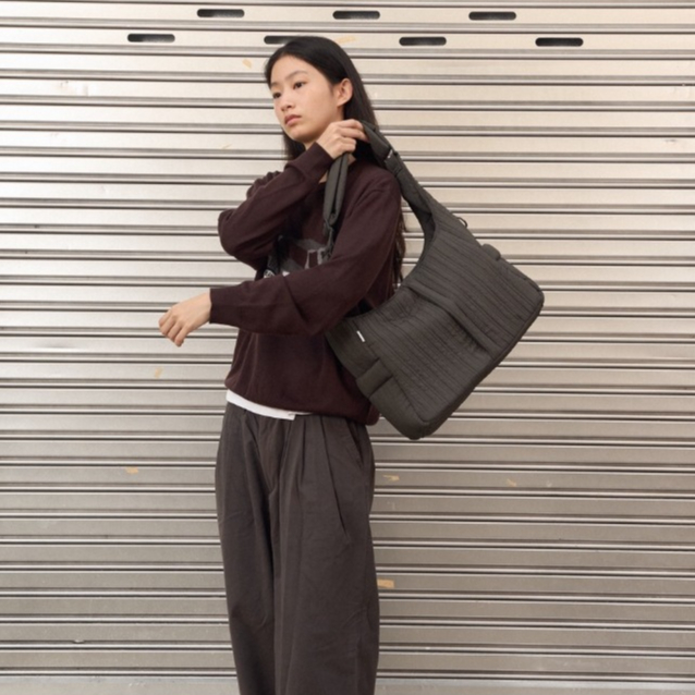 Fill in the bag กระเป๋าสะพายรุ่น Arc (4 สี)