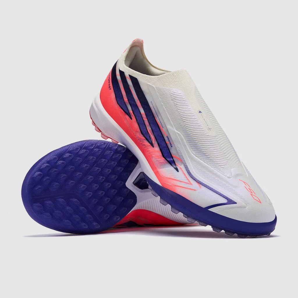 รองเท้าฟุตบอล Adidas F50 Hyperfast Pro Laceless TF (ร้อยปุ่มสำหรับสนามหญ้าเทียมไร้สายรัด)