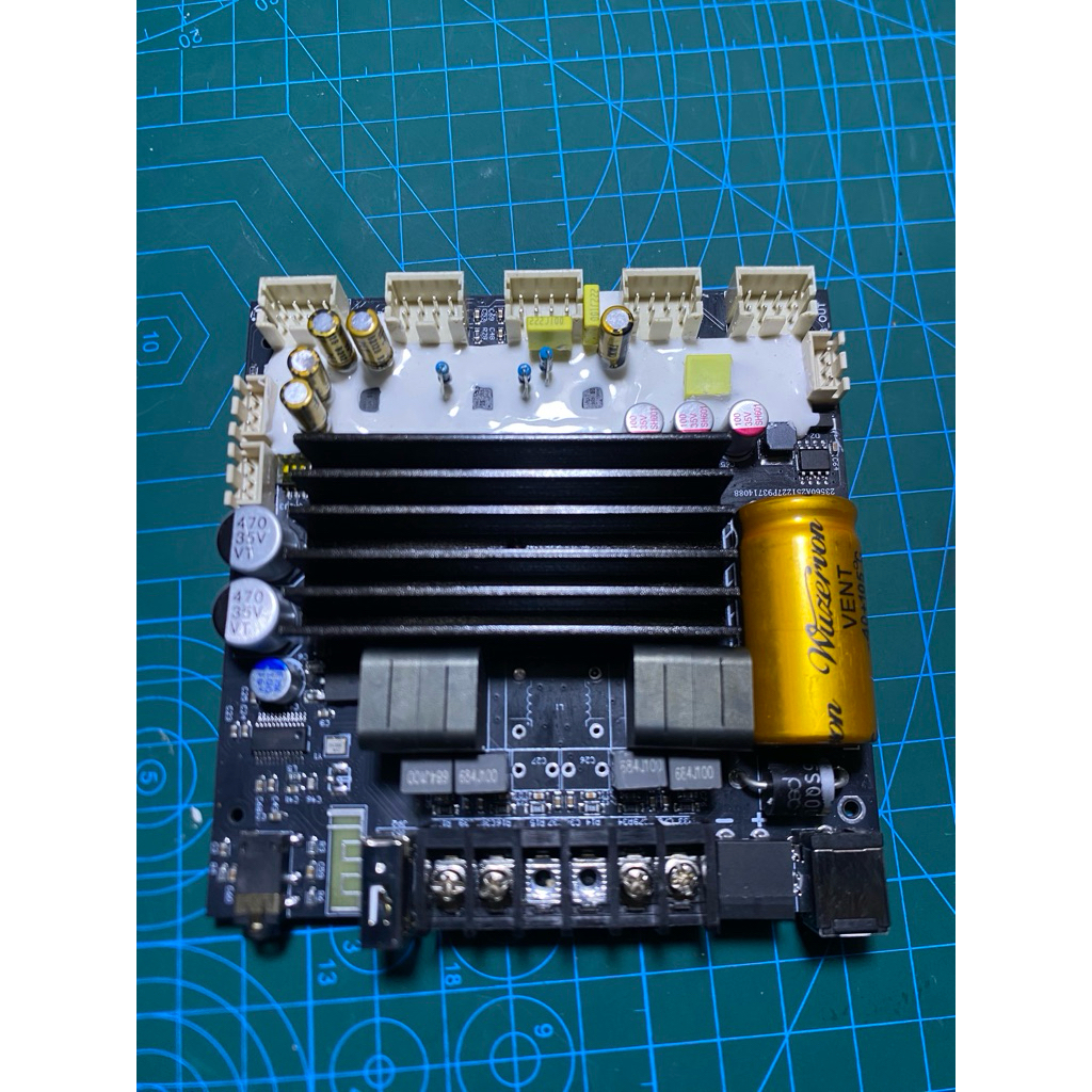 ZK-ST21 ย้ายวอลลุ่ม บริดโมโนกำลังขับ200x200w โมกลางแหลม เพิ่มเกณฑ์ขยายซับ x10เท่า เสียงกลางใสๆ พุ่งๆ