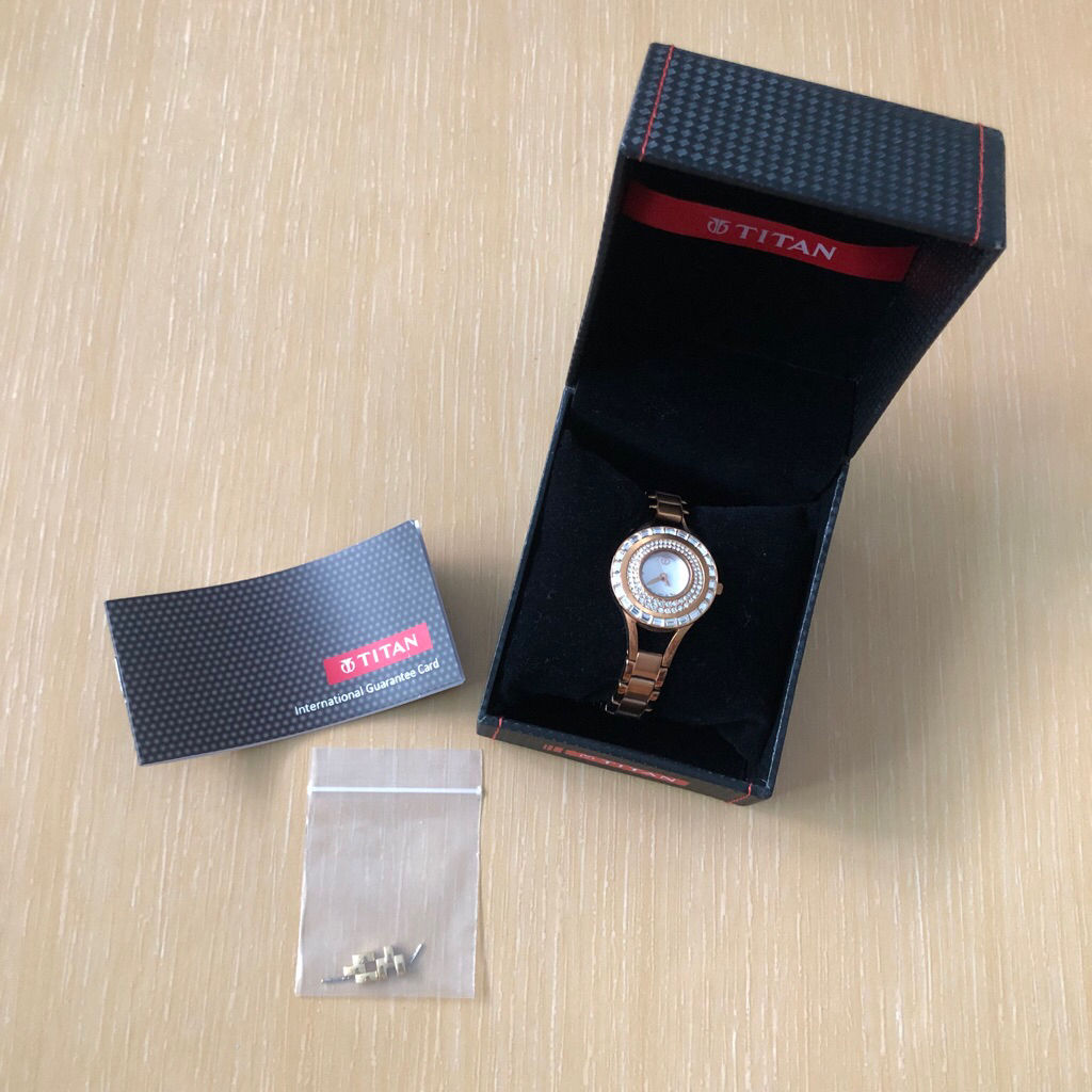 Used นาฬิกา ELLE, TITAN, ORIENT, CITIZEN ของแท้100% มีหลายแบบ