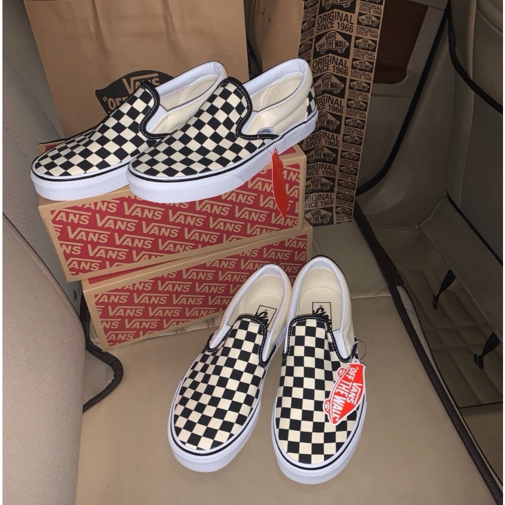 พร้อมส่ง 【ขนาด 36-45】Vans CLASSIC SLIP-ON Classic รองเท้ากีฬา รองเท้ากีฬาชายและหญิง