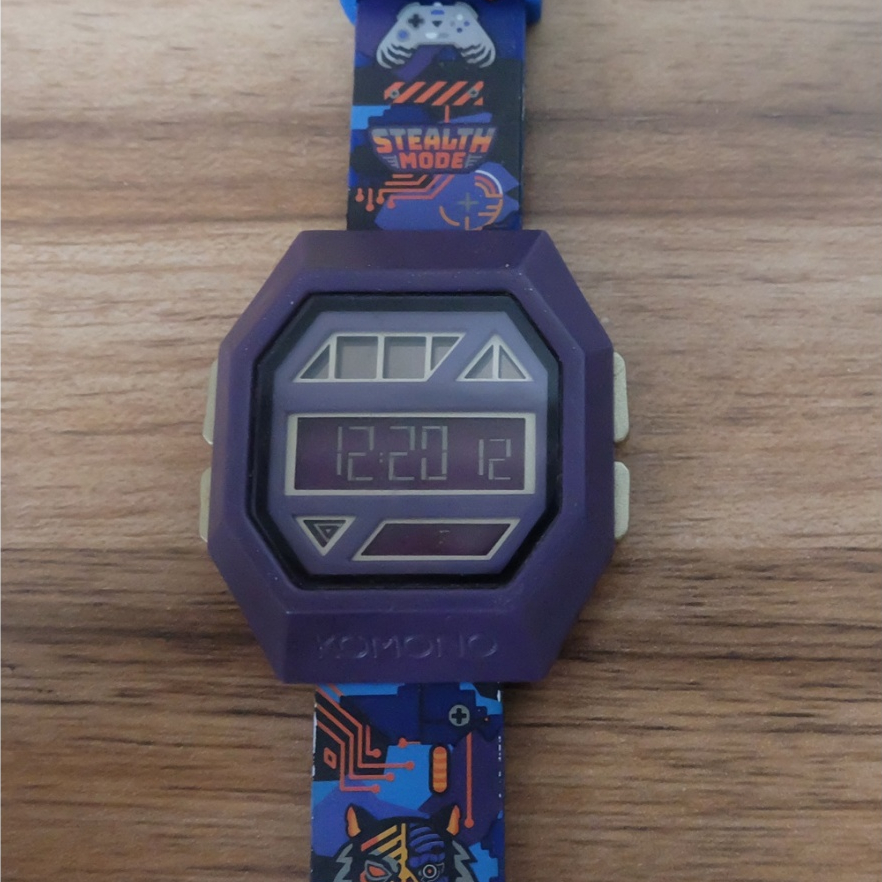 นาฬิกา Komono Power Grid Digital Watch Size 38mm สีม่วง