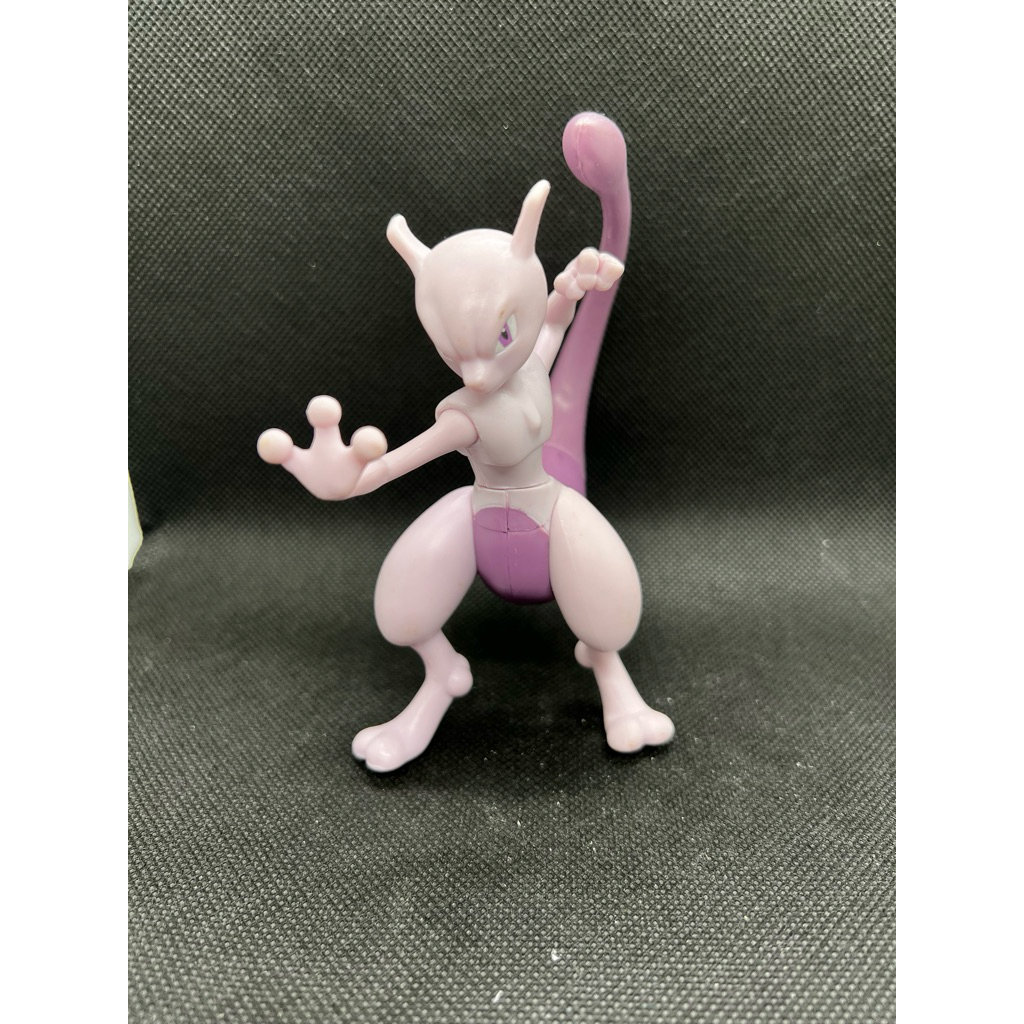 Mewtwo (Pokemon / Jazwares, LLC)